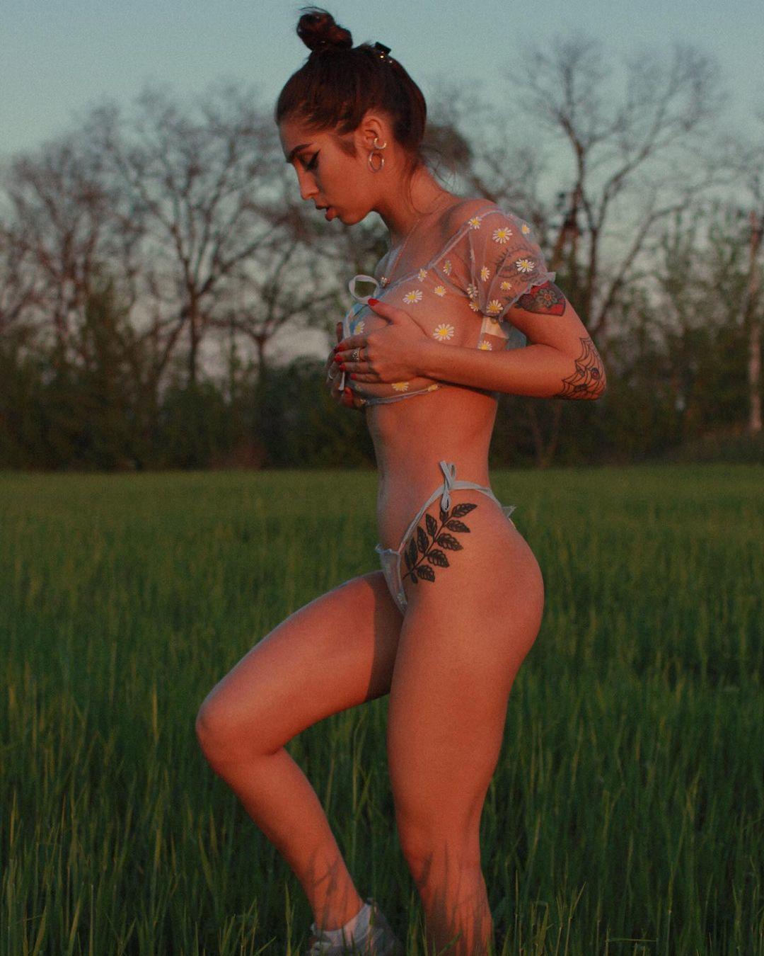 aisultana / aisux Filtraciones Nude de OnlyFans 1