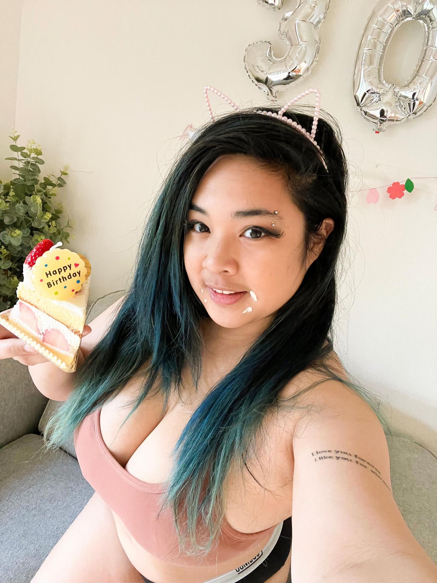 Filtraciones desnudas de Akidearest / cutelilkitten en OnlyFans 1