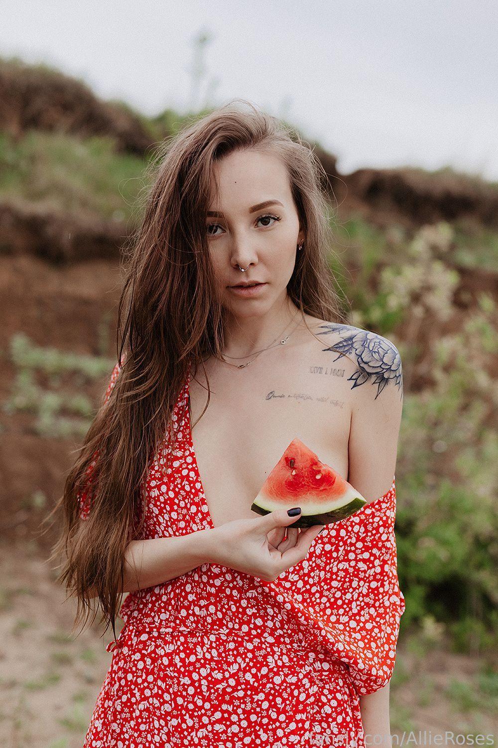 Filtraciones desnudas de Allie_roses en OnlyFans 1