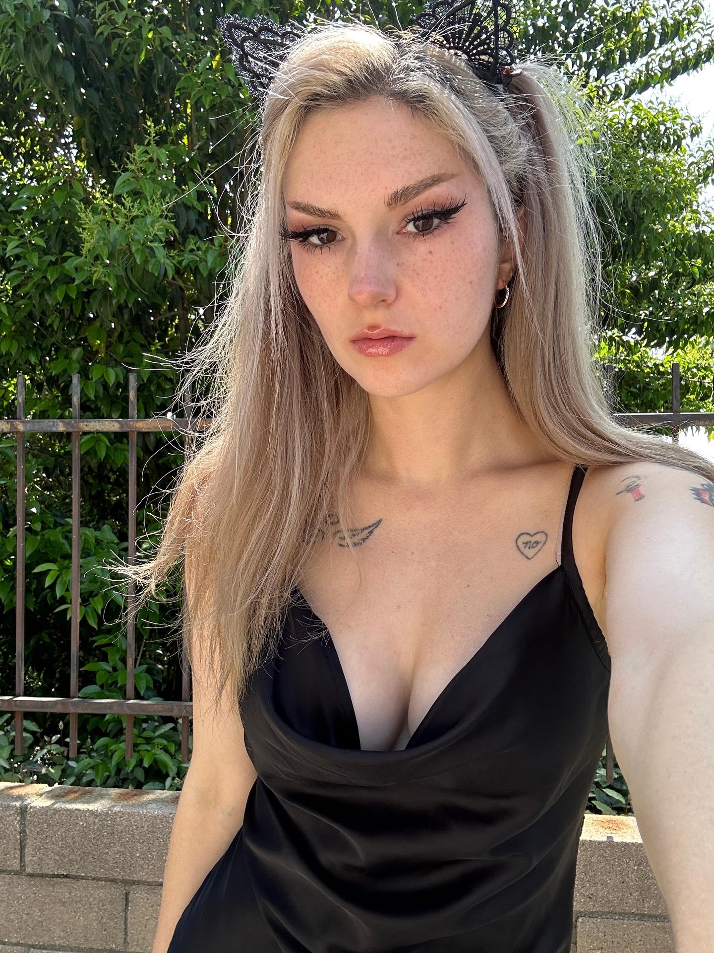 Filtraciones de Patreon Nude de Busy B ASMR / busybasmr 1