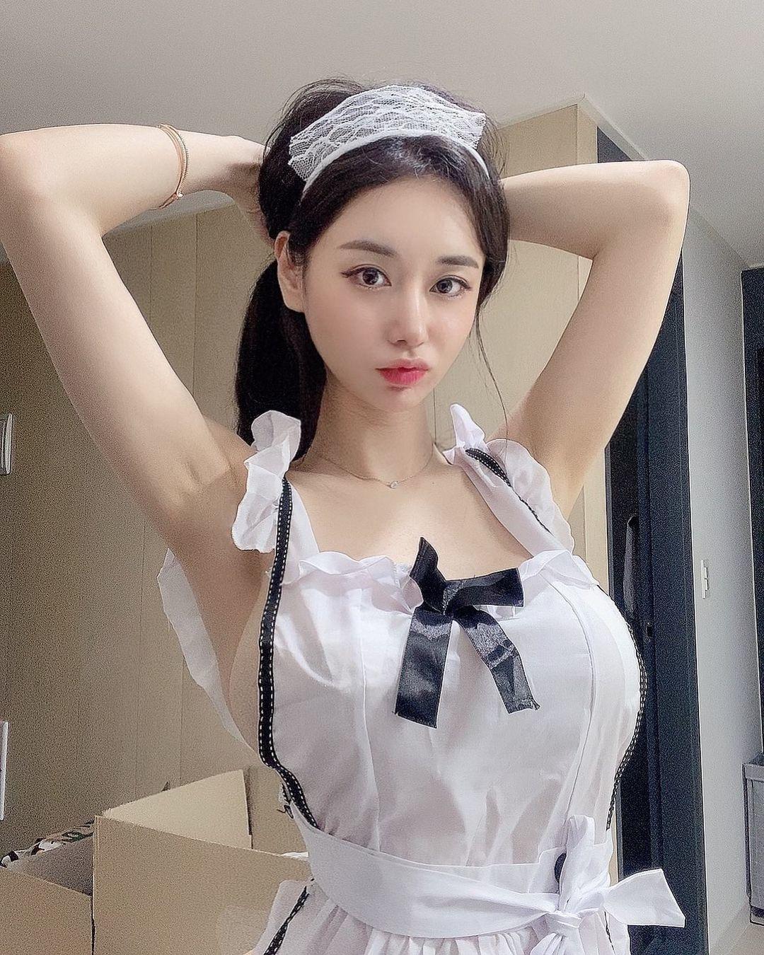 Filtraciones desnudas de candyseul en OnlyFans 1