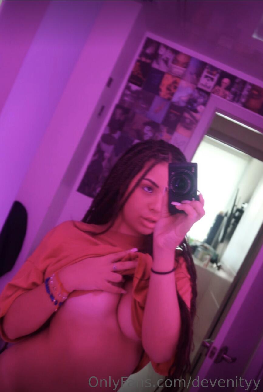 Devenityy Desnuda OnlyFans Filtraciones 1