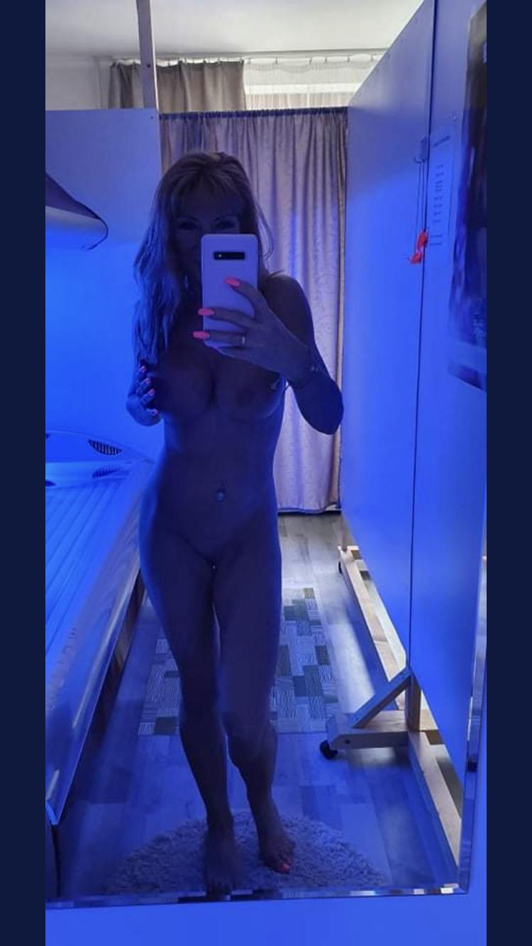 Erika / erikacostell Filtraciones Nude en OnlyFans 1