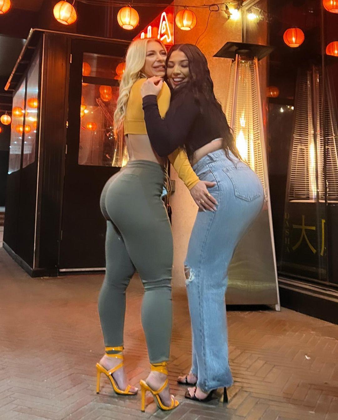 Lauren M / laurenn.mireles Filtraciones Nude de OnlyFans 1