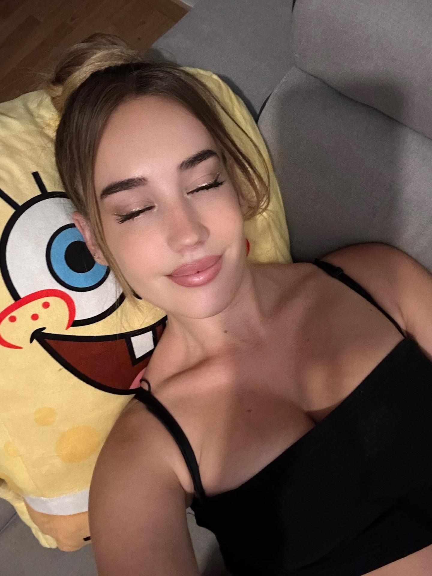 Lluna Clark / honeyclark99 Nude OnlyFans Filtraciones 3