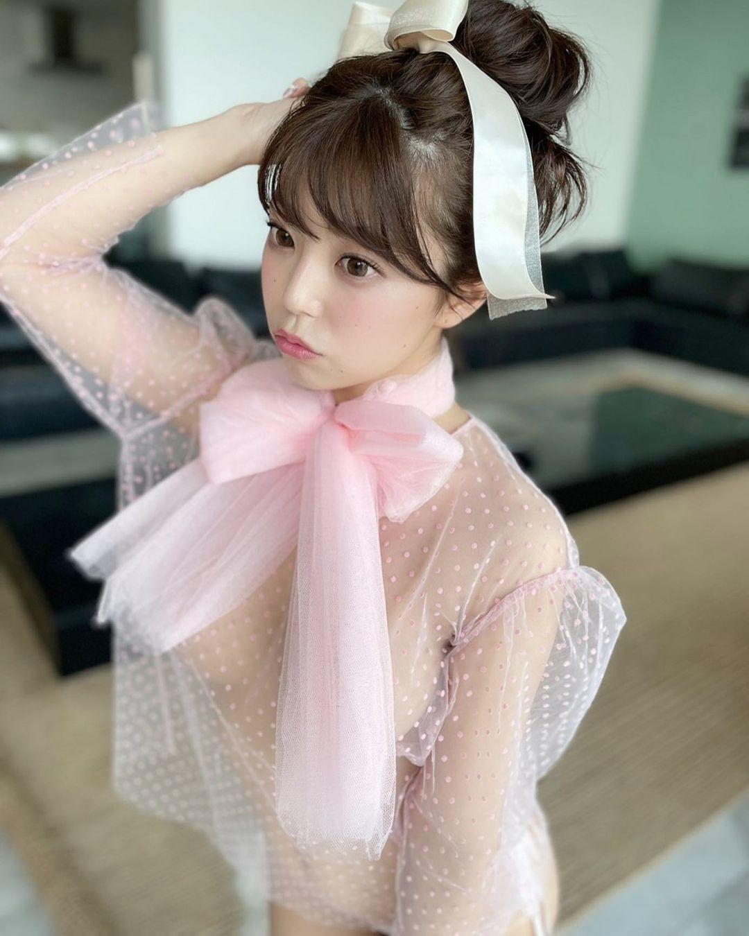 momo_burlesque / succulentmomo Fugas Nude de OnlyFans 1