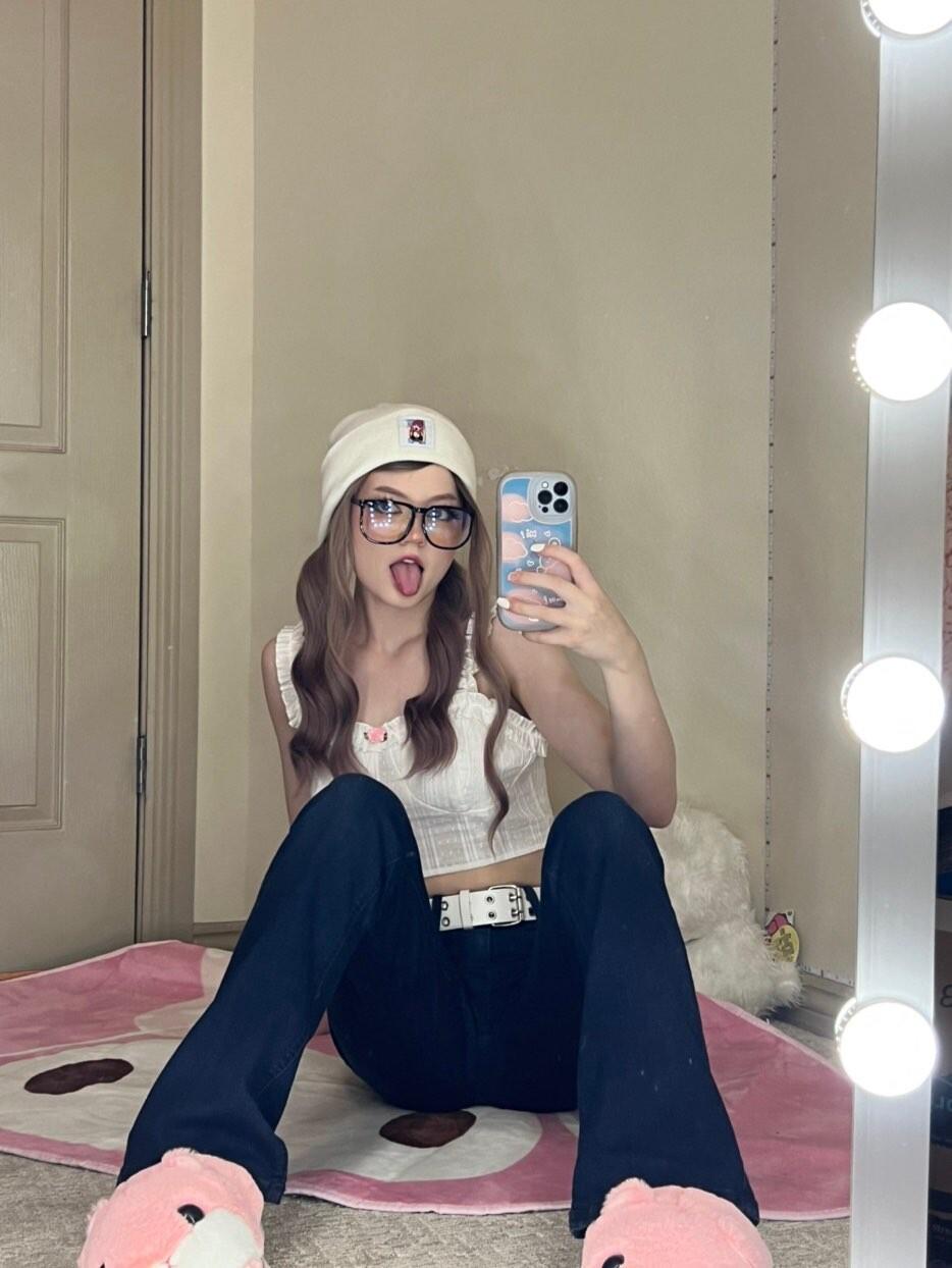 Strawbeariemilkk / StrawberryMillk Fugas Nude de OnlyFans 1