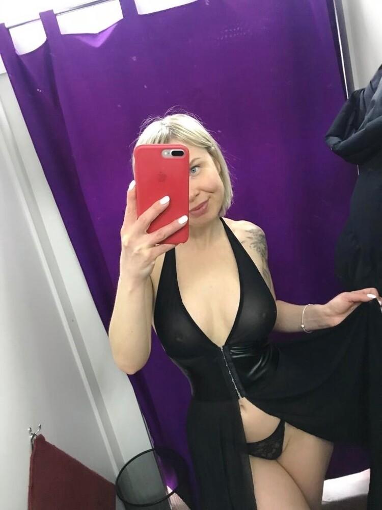 Tomskaya Lubov / l_tomskaia Filtraciones Nude de OnlyFans 1