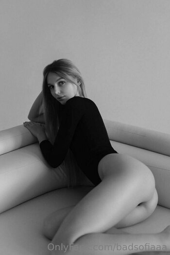 badsofiaaa Filtraciones Desnudas Foto 10