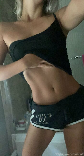 devilybuff Filtraciones Desnudas OnlyFans Foto 14