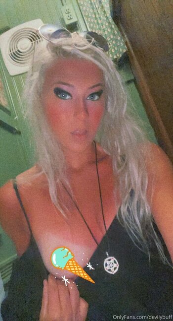 devilybuff Filtraciones Desnudas OnlyFans Foto 15