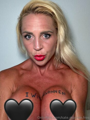 kate.monroe.free / singlemomkate Filtraciones Desnudas OnlyFans Foto 16