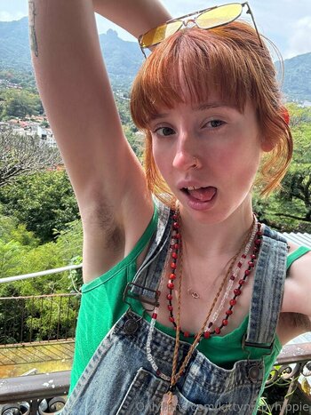 kittynippyhippie / littlenippyhippie Filtraciones Desnudas OnlyFans Foto 42
