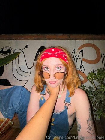 kittynippyhippie / littlenippyhippie Filtraciones Desnudas OnlyFans Foto 59