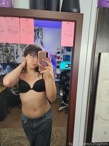 s3raphim Filtraciones Desnudas Foto 29