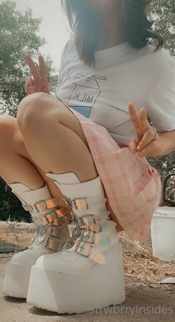 viinusflytrap Filtraciones Desnudas Foto 1