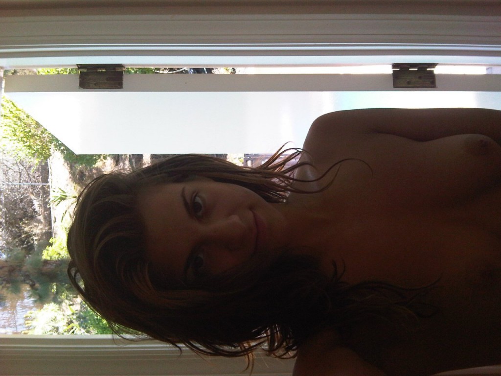 Rachel McCord Desnuda 05