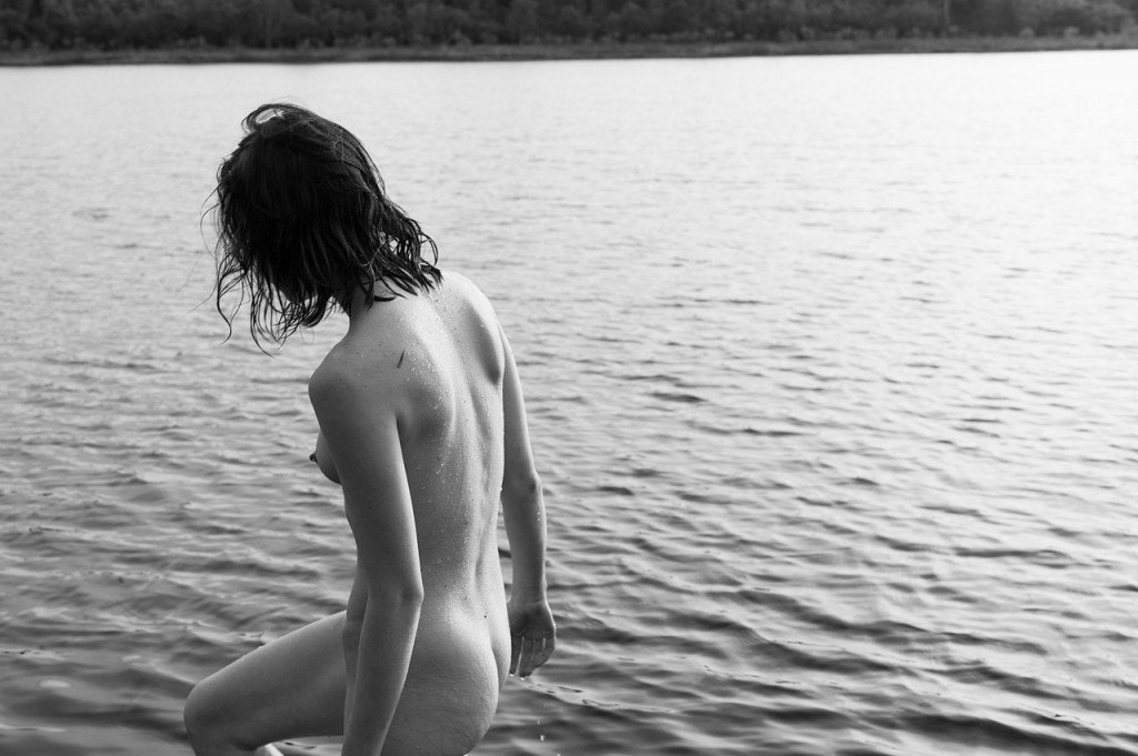 Ali Michael Desnuda 06