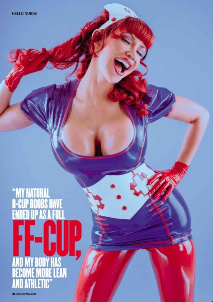 Bianca Beauchamp Topless en Bizarre 07