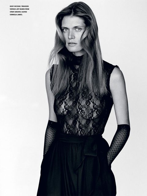 Malgosia-Bela-See-Through-4