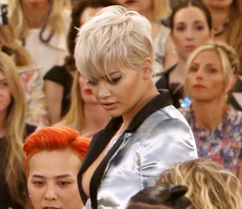 Rita-Ora-Nipple-Slip-2