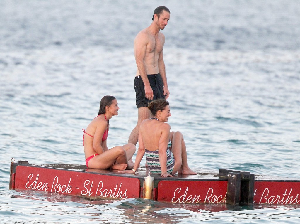 Pippa Middleton Bikini 6