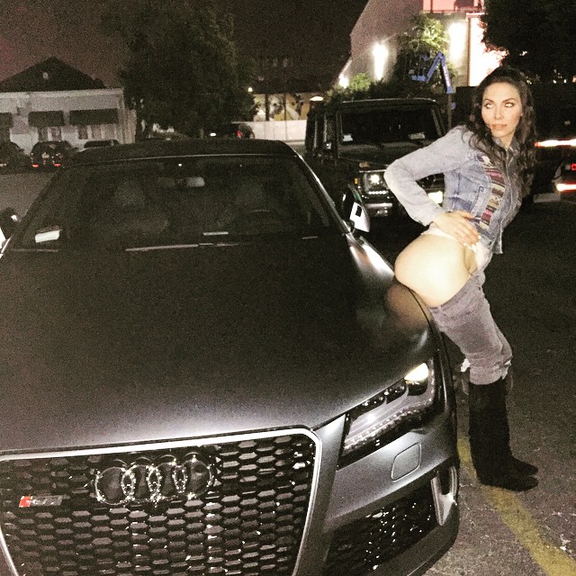 Whitney-Cummings-Ass-2