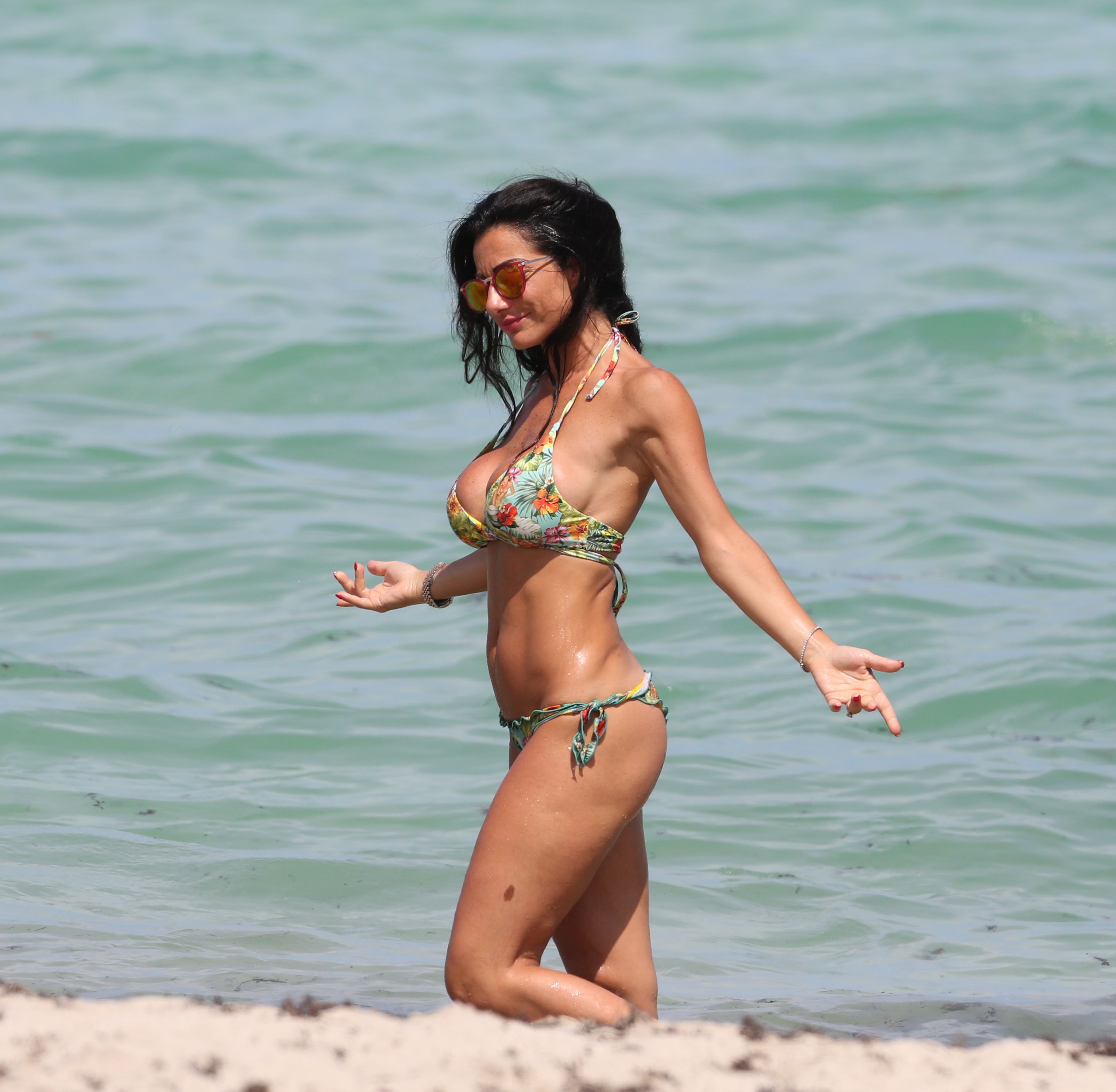 Priscilla-Salerno-in-a-Bikini-Topless-27
