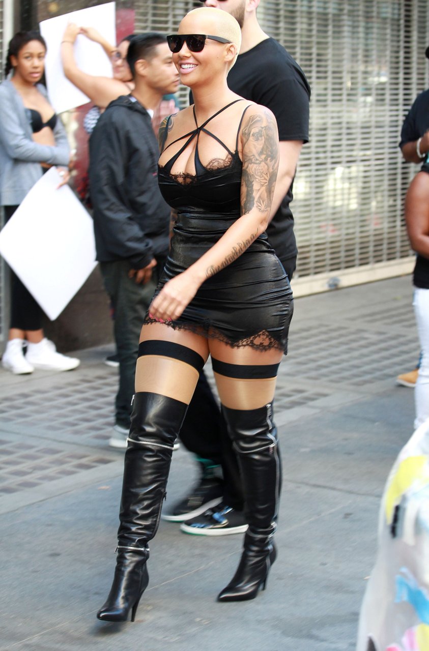 Amber-Rose-Sexy-13