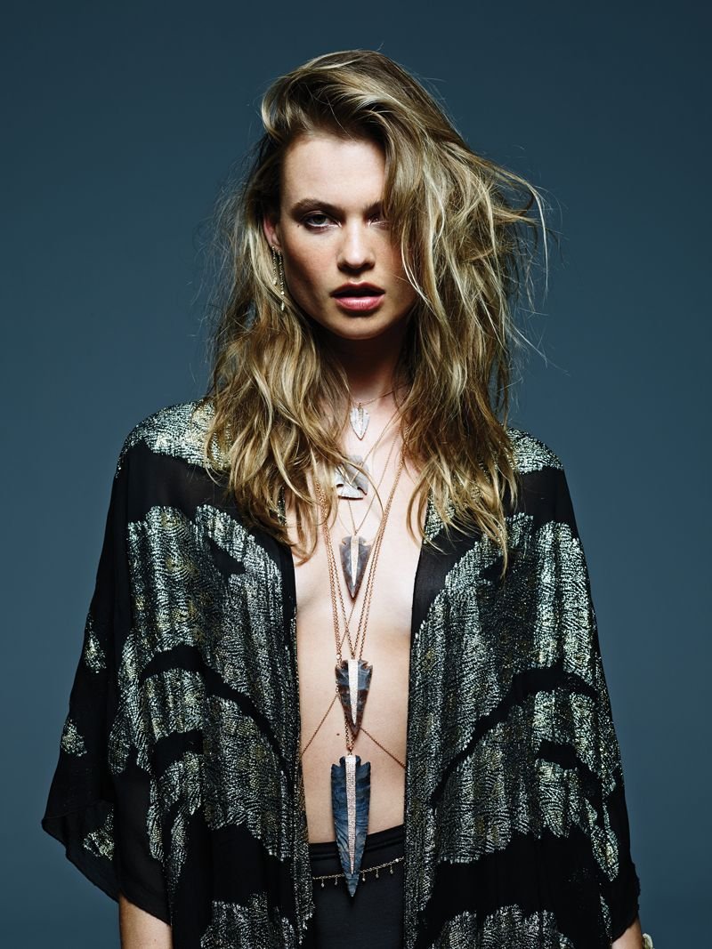 Behati-Prinsloo-Sexy-Topless-14