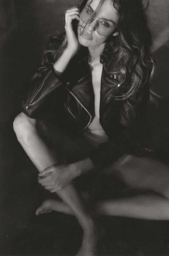 Nicole-Trunfio-Topless-23