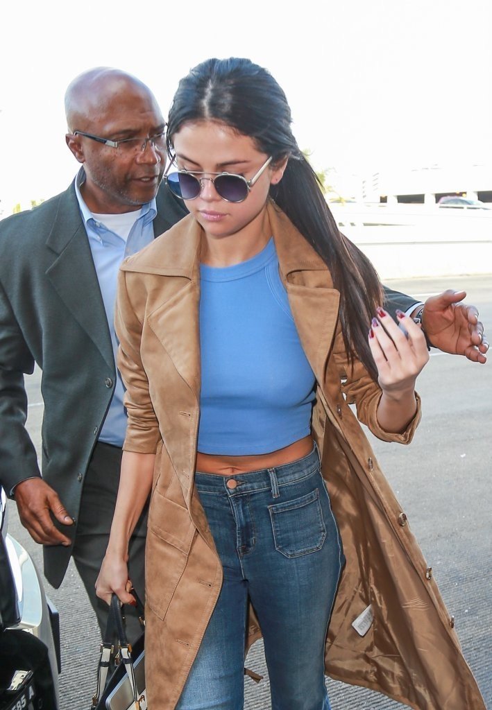 Selena-Gomez-Pokies-7
