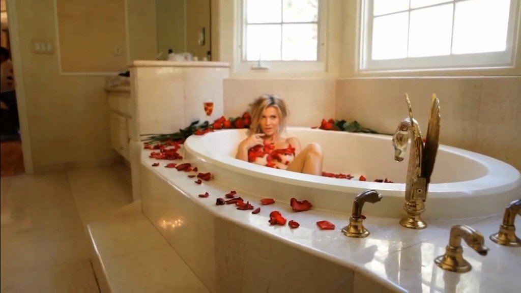 Joanna-Krupa-Nude-Sexy-BTS-thefappening.so13