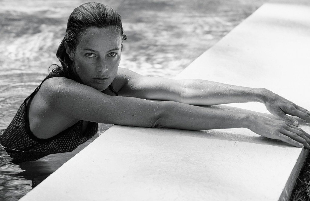Carolyn Murphy Topless & Sexy1