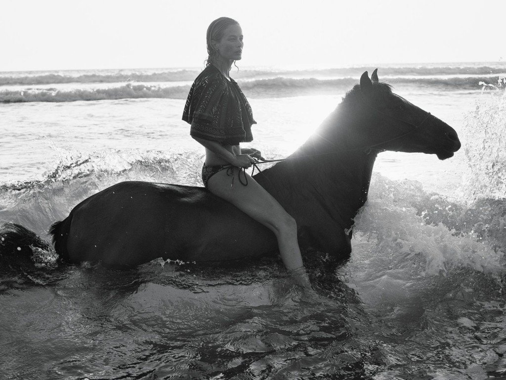 Carolyn Murphy Topless & Sexy19