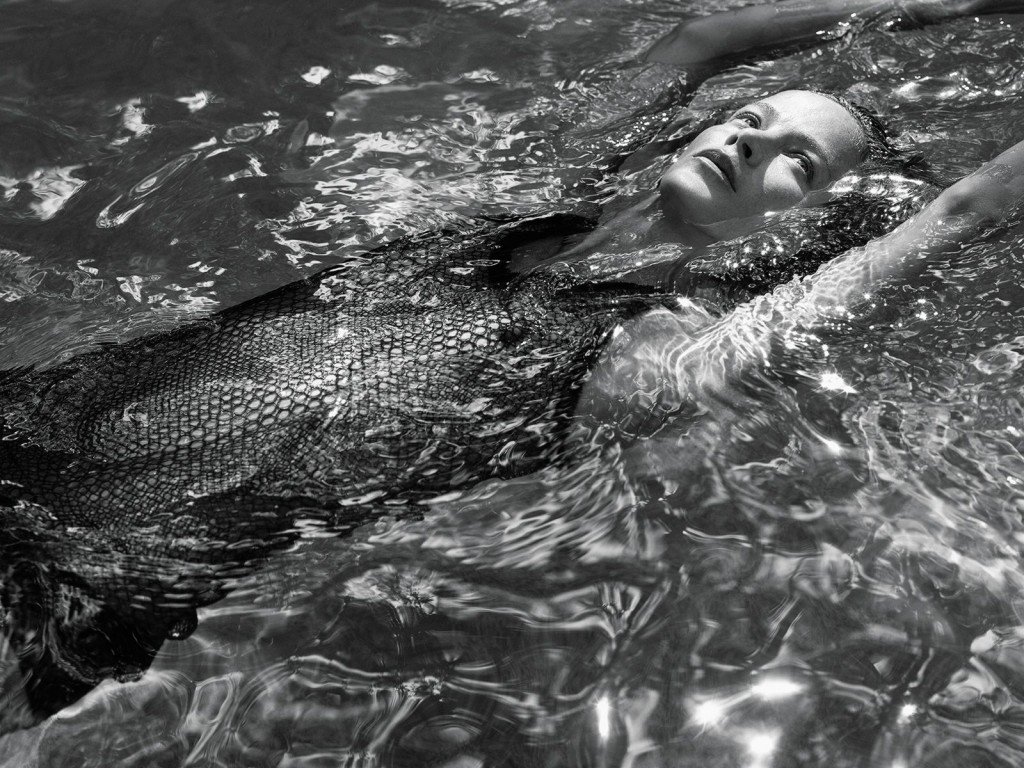 Carolyn Murphy Topless & Sexy4