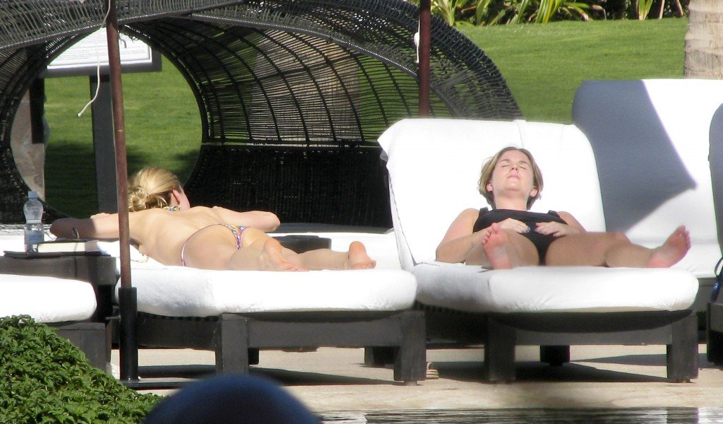 Kristin Cavallari en Bikini 11