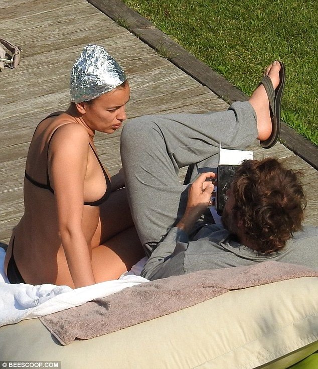 Irina Shayk Sexy 2