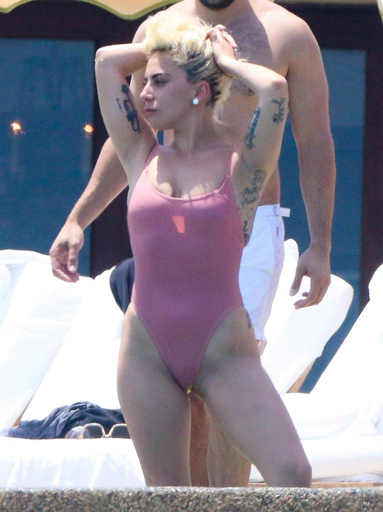 Lady Gaga Sexy 14