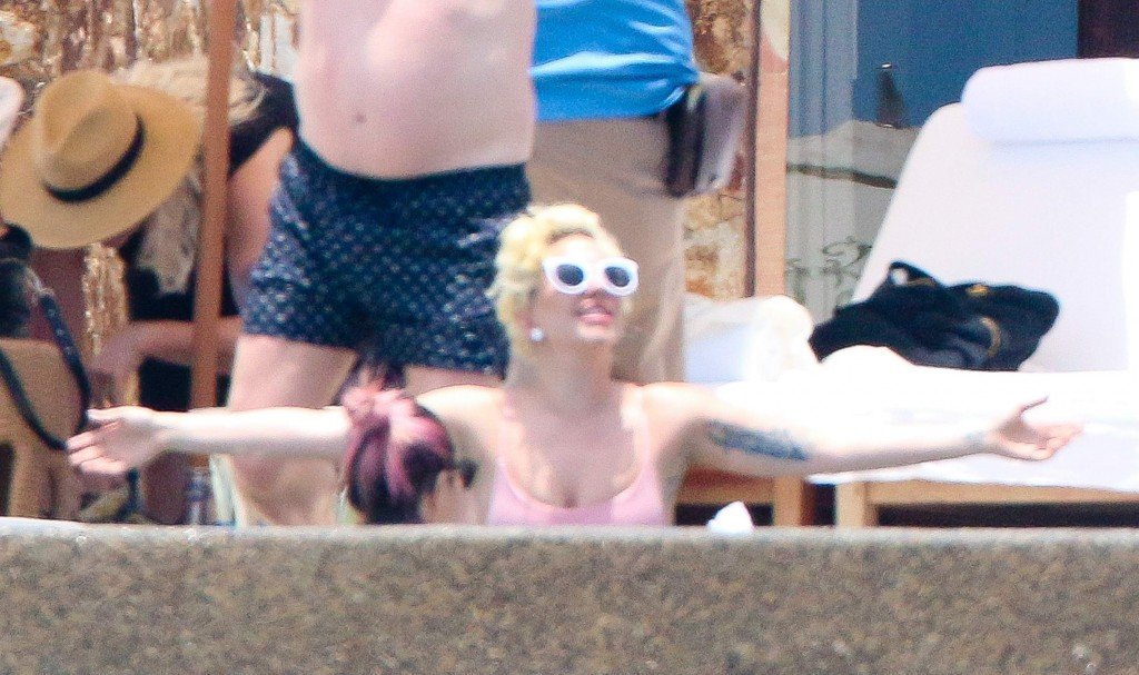 Lady Gaga Sexy 31