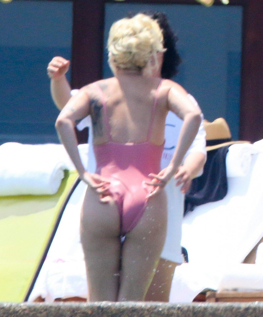 Lady Gaga Sexy 37