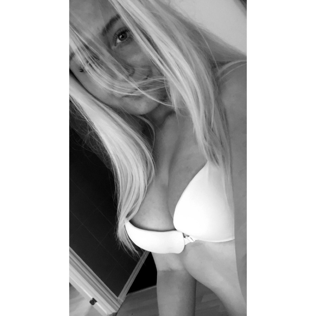 Elise Harritz Hansen Leaked thefappening.so 17