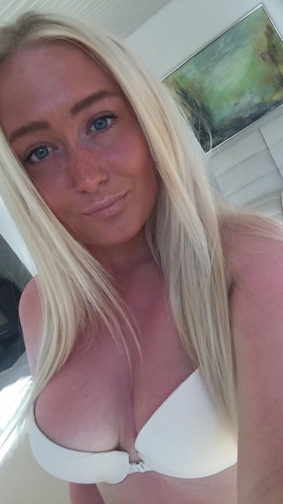 Elise Harritz Hansen Leaked thefappening.so 22
