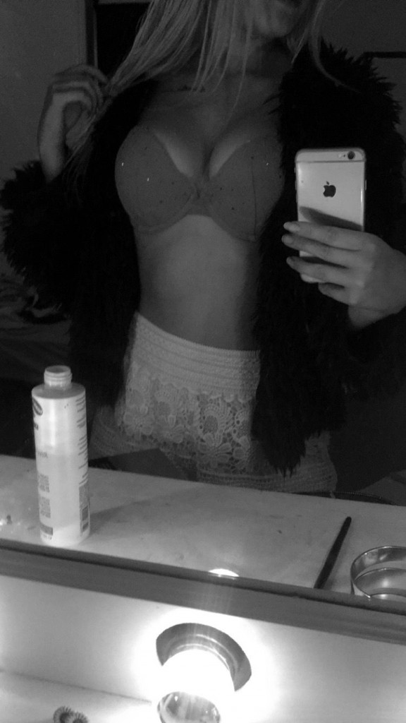 Elise Harritz Hansen Leaked thefappening.so 64