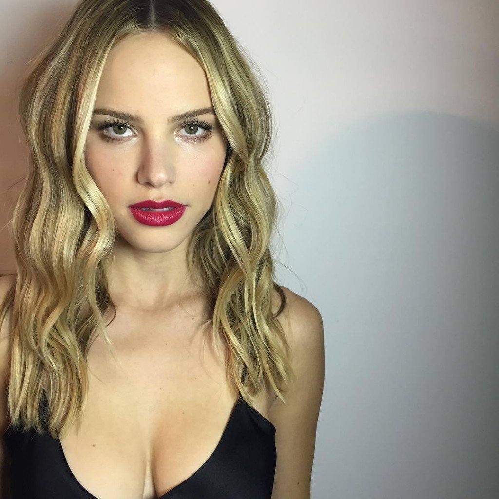 Halston Sage Cleavage