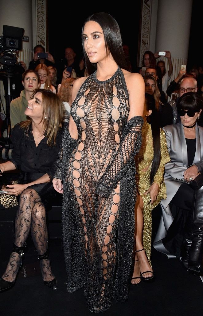 Kim Kardashian Sexy 16