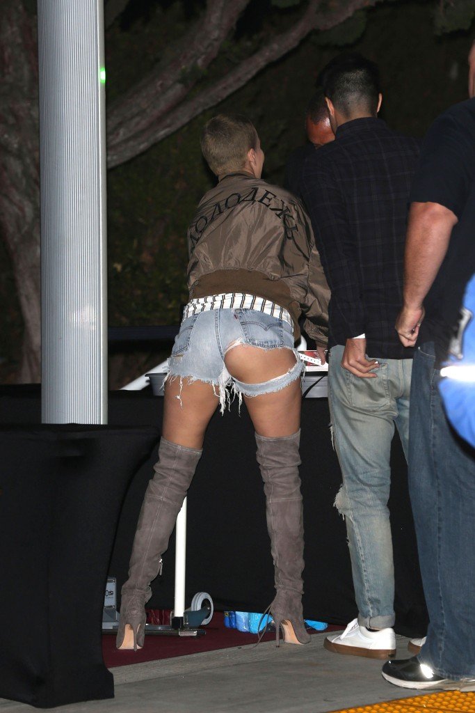 Halsey Sexy 5