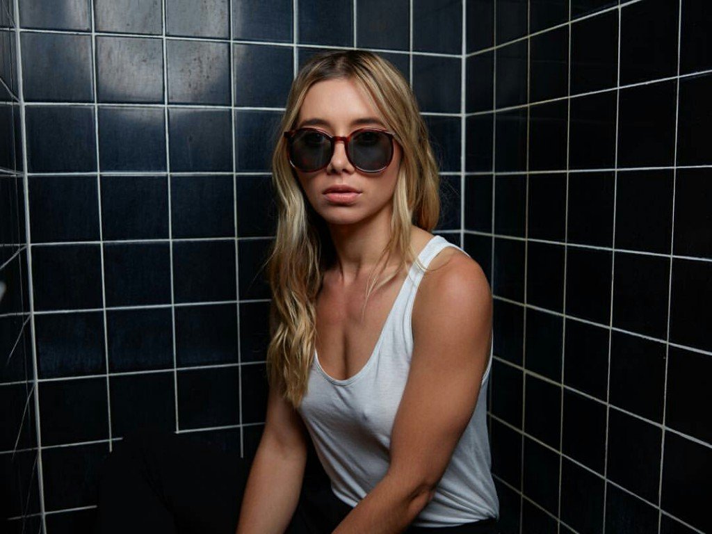 Olesya Rulin Braless 3 thefappening.so