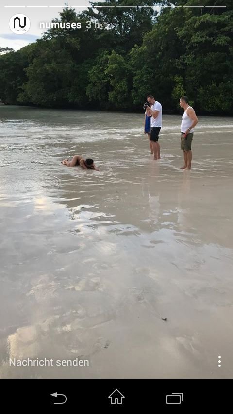 Keilani Asmus Nude & Sexy 1