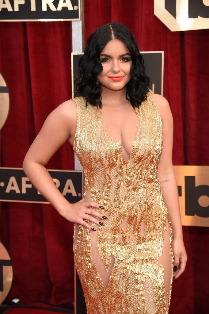 Escote de Ariel Winter 1 thefappening.so